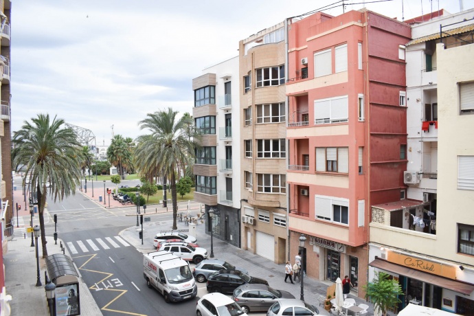 DOCTOR LLUCH 10 DOCTOR LLUCH, CABAÑAL, VALENCIA 46011, ,PISO,EN VENTA,DOCTOR LLUCH,1031