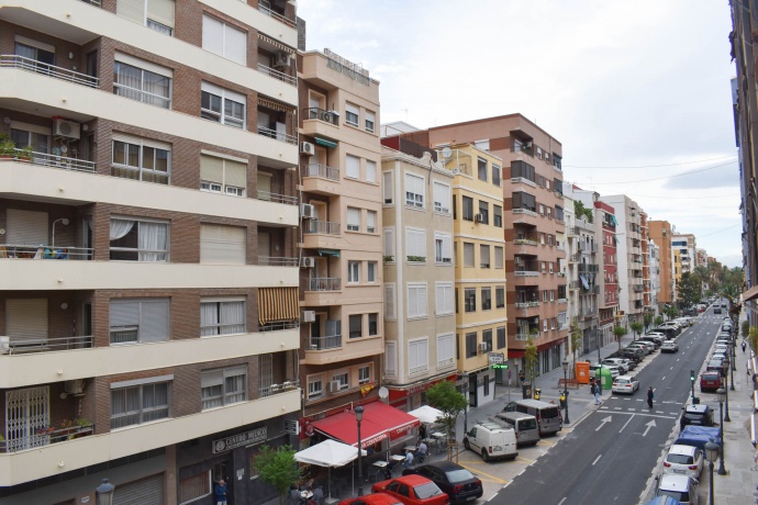 DOCTOR LLUCH 10 DOCTOR LLUCH, CABAÑAL, VALENCIA 46011, ,PISO,EN VENTA,DOCTOR LLUCH,1031